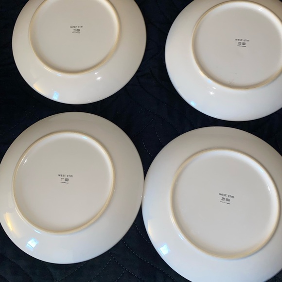 4 West Elm Light Blue Alta Organic Reactive Crackle Glaze Stoneware 8” Plates - Picture 10 of 15